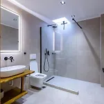 شقة Angoni